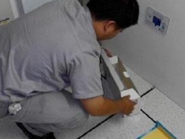 鹽步景裕嘉園樓道安裝滅鼠裝置